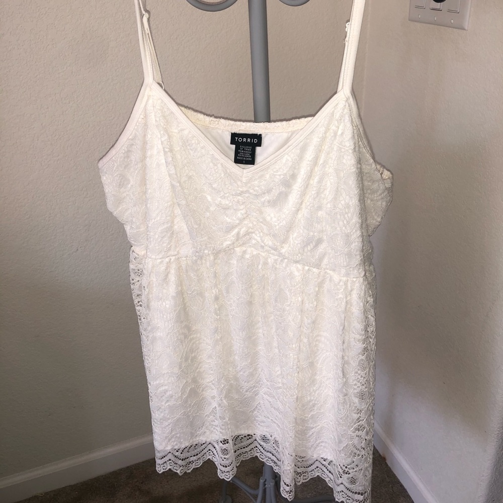 Embroidery tank top